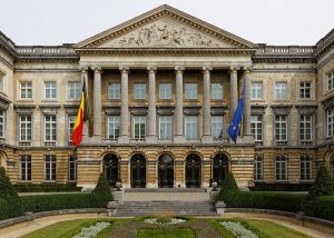 Národní palác v Bruselu; sídlo federálního parlamentu (Sněmovny reprezentantů a Senátu).